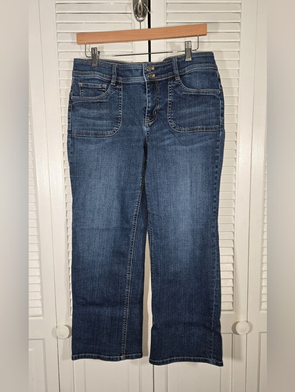 White House Black Market Mid Wash Cropped Braided Pocket Denim Size 10